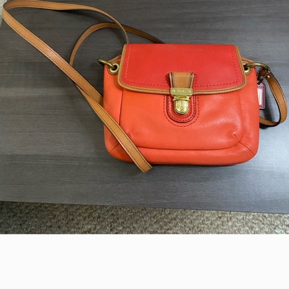 COACH POPPY CROSSBODY - Picture 9 of 10